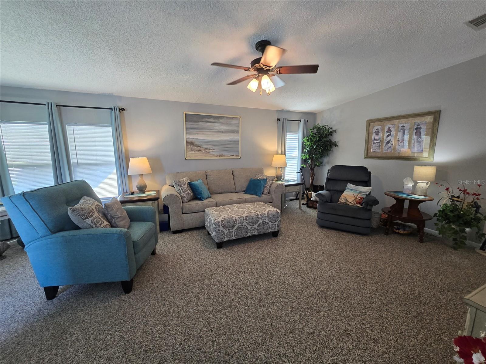 Image 30 of 100 For 336 Victoria Drive