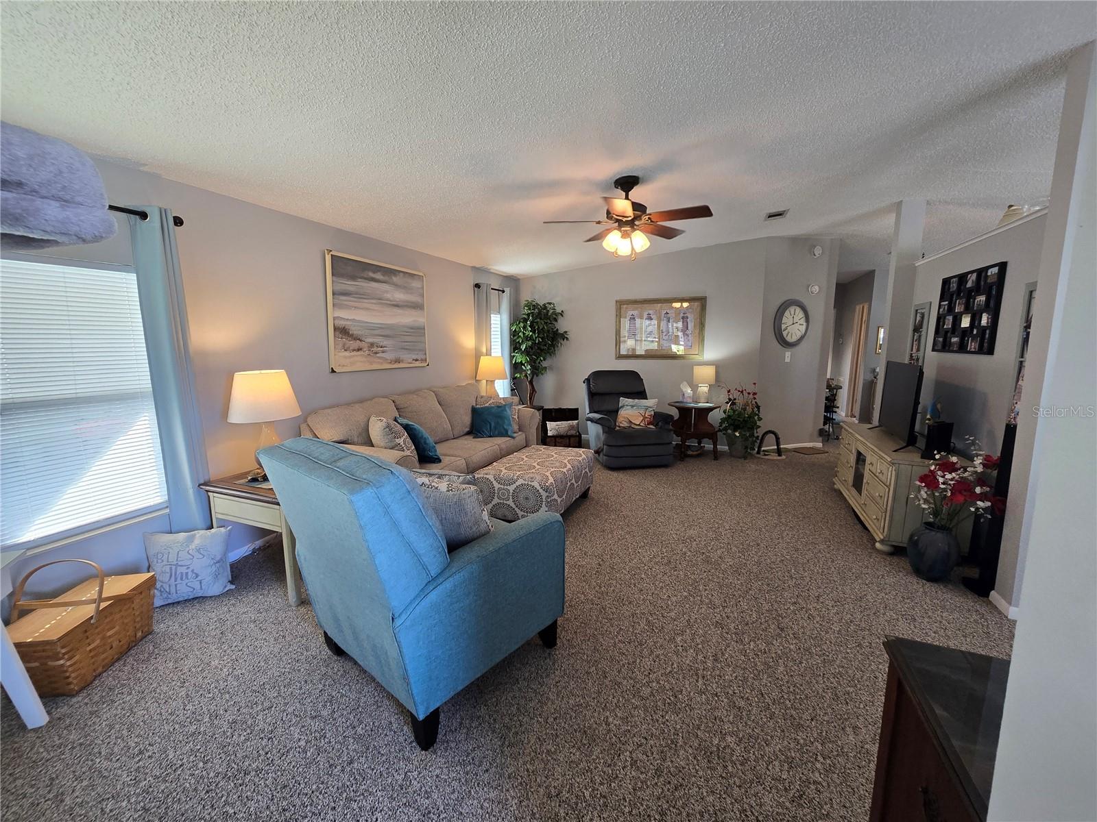 Image 32 of 100 For 336 Victoria Drive