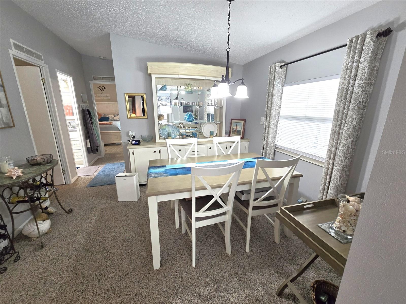 Image 39 of 100 For 336 Victoria Drive