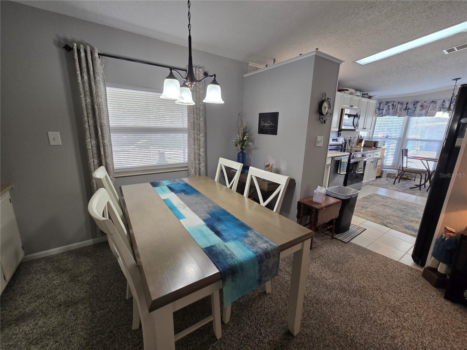 Image 41 of 100 For 336 Victoria Drive