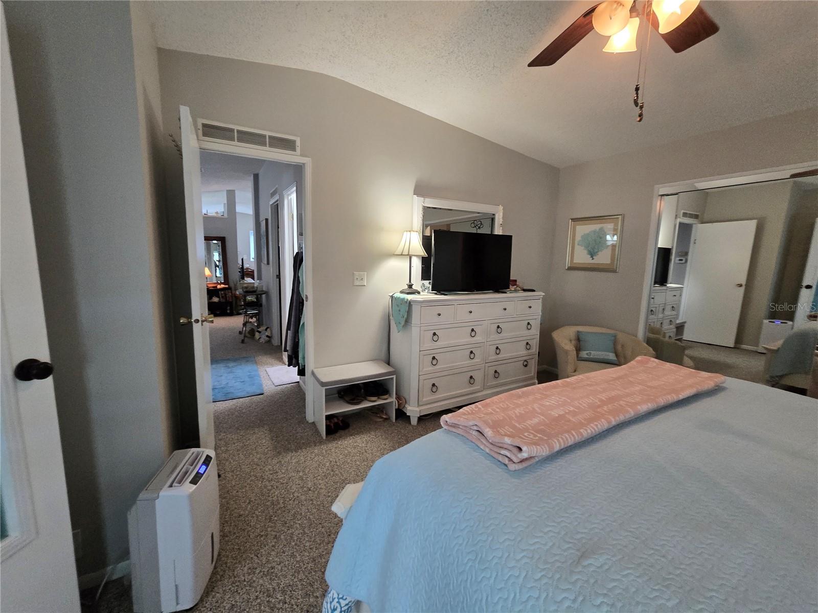 Image 57 of 100 For 336 Victoria Drive