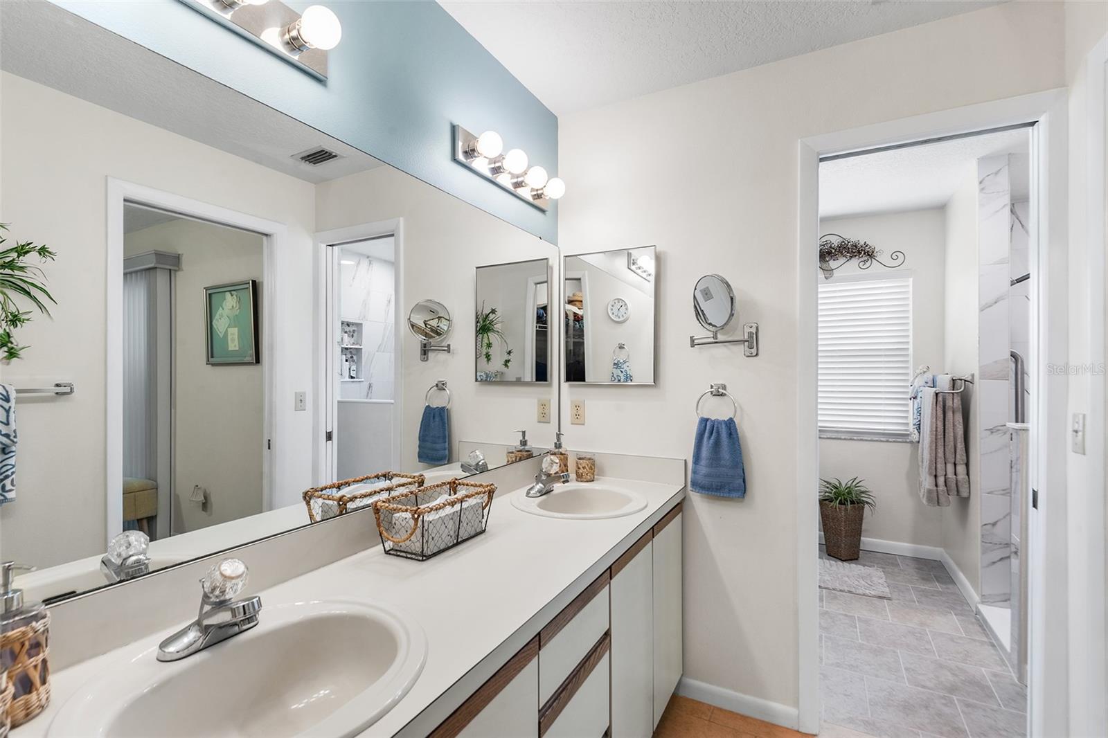 Image 25 of 41 For 510 Eastlake Dr