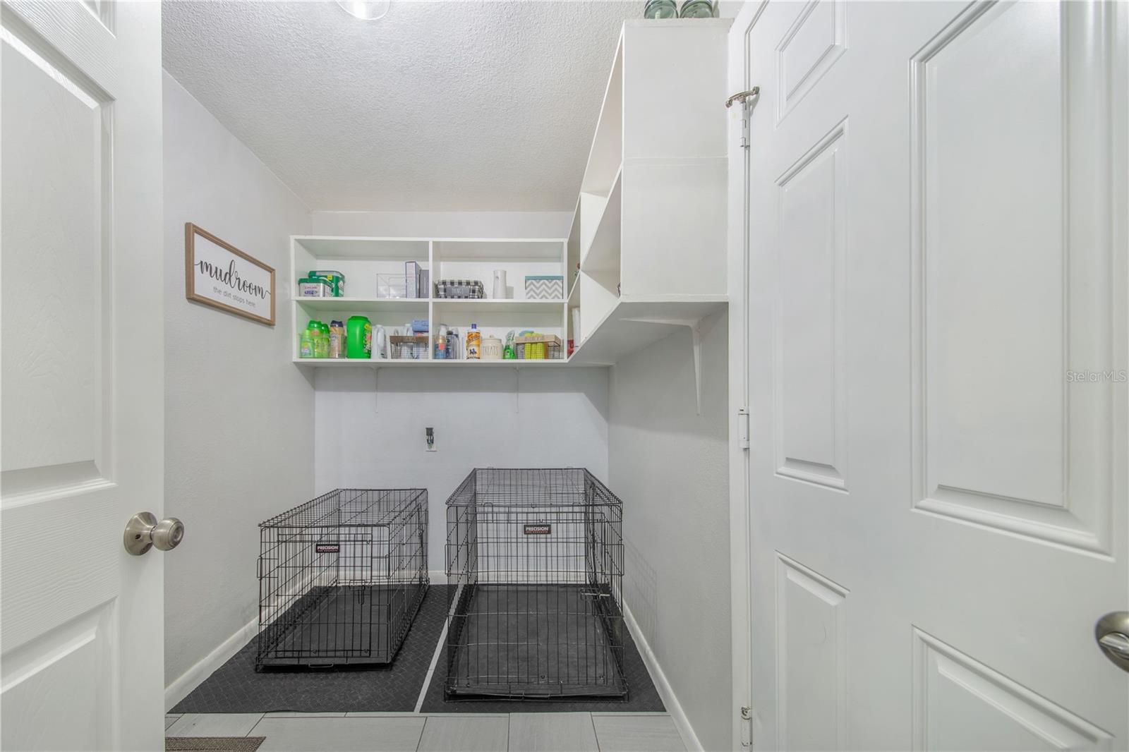 Image 18 of 44 For 838 Sherwood Drive