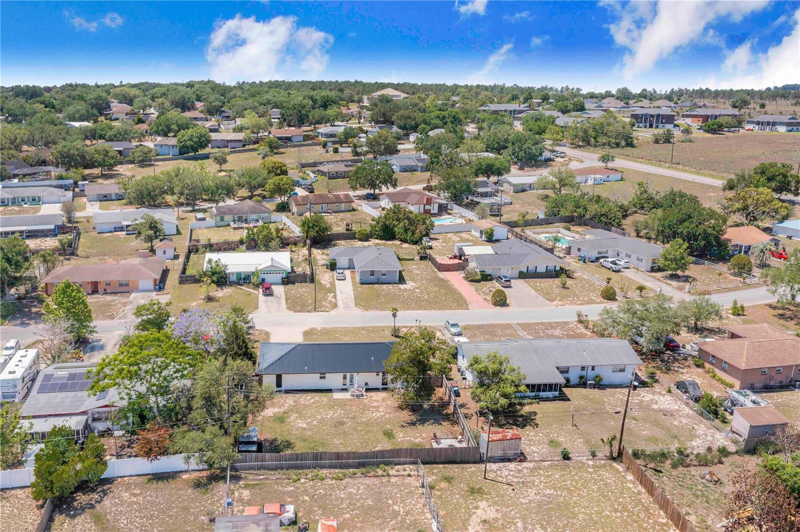 Image 37 of 44 For 838 Sherwood Drive