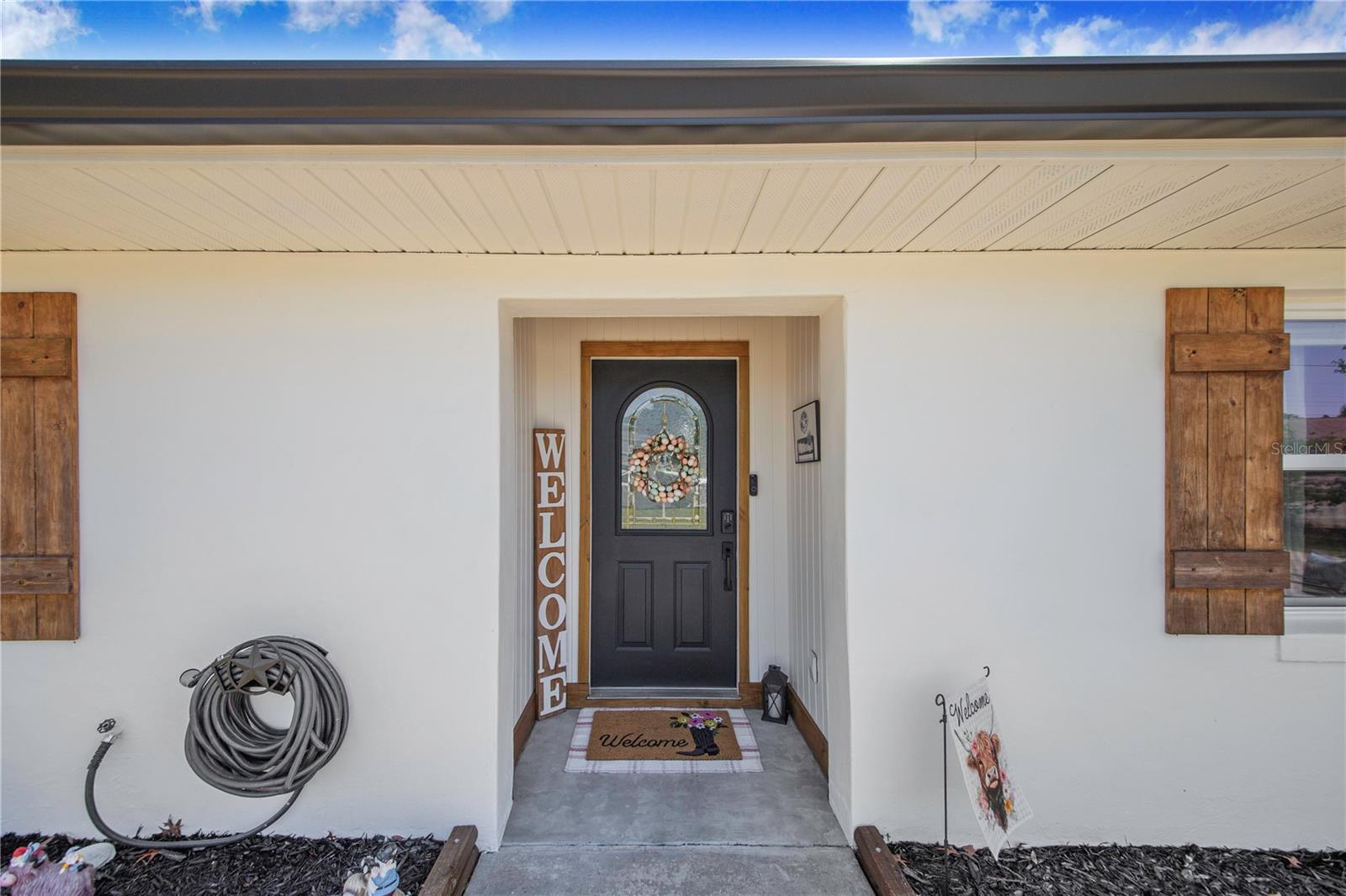 Image 5 of 44 For 838 Sherwood Drive