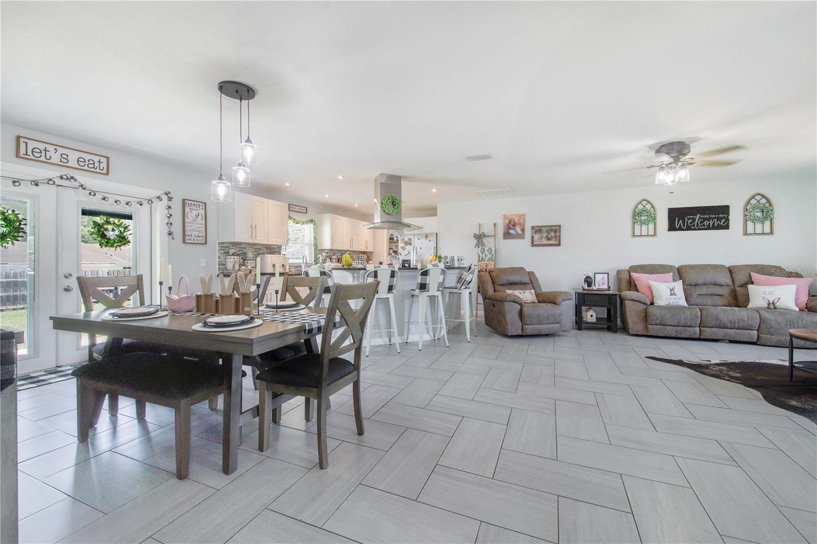 Image 8 of 44 For 838 Sherwood Drive