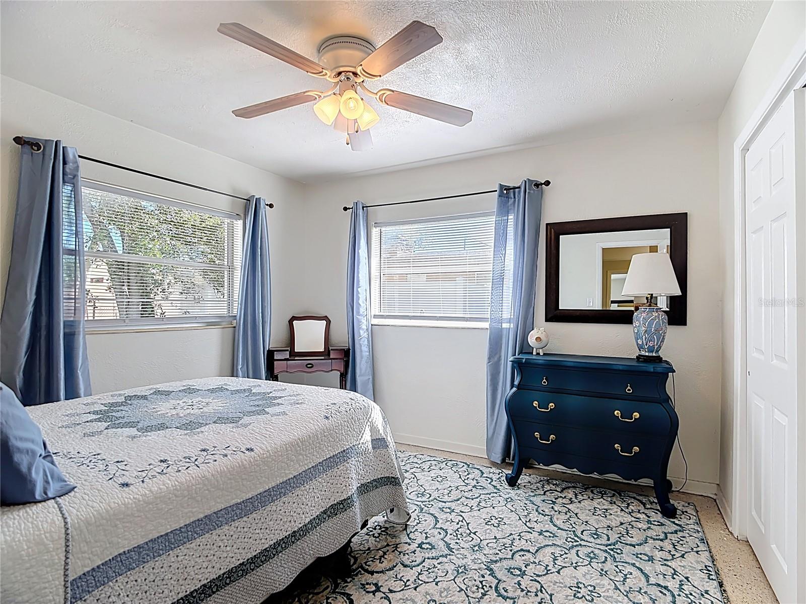 Image 32 of 38 For 831 Hillside Ave