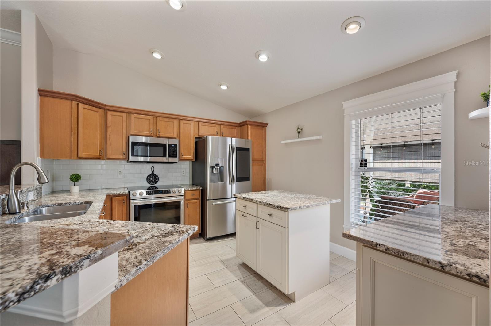 Image 11 of 44 For 7256 Twin Cedar Lane