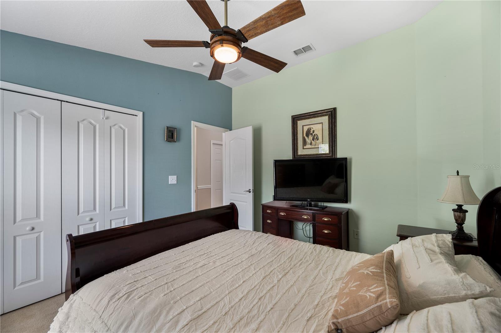 Image 24 of 44 For 7256 Twin Cedar Lane