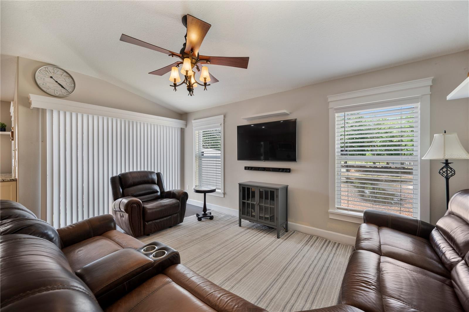 Image 5 of 44 For 7256 Twin Cedar Lane