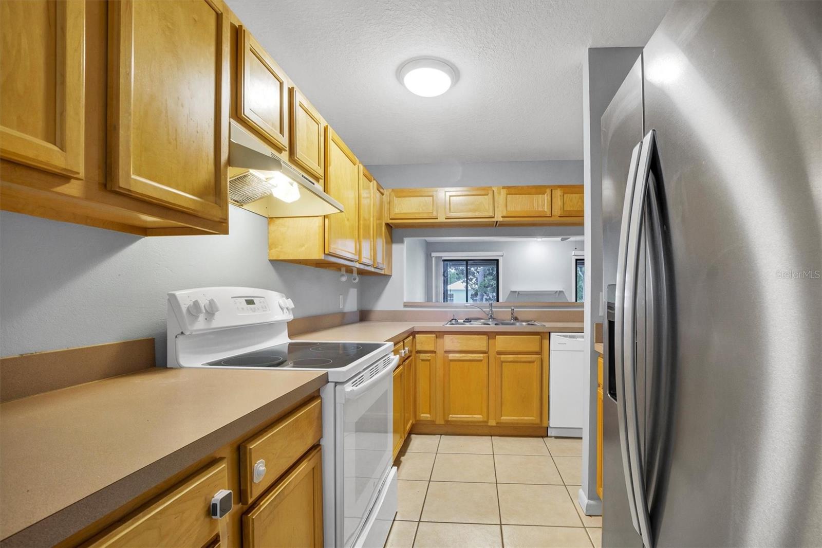 Image 10 of 30 For 323 Orange Blossom Drive 323