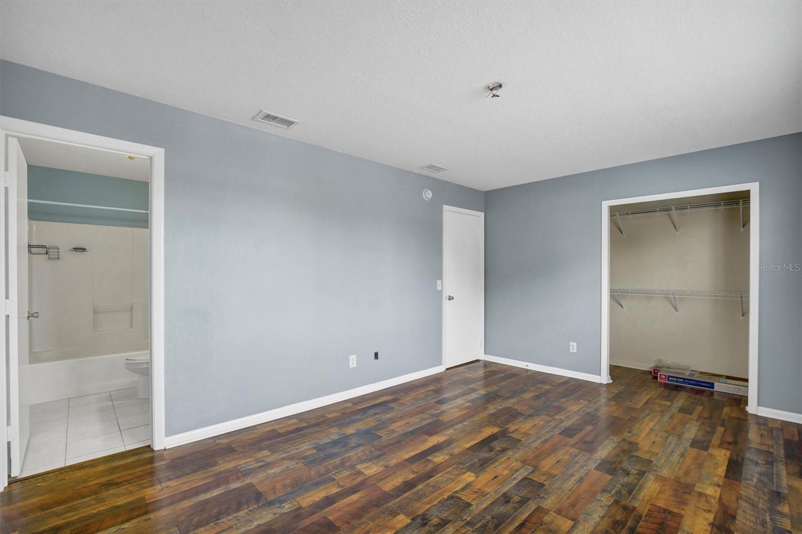 Image 17 of 30 For 323 Orange Blossom Drive 323
