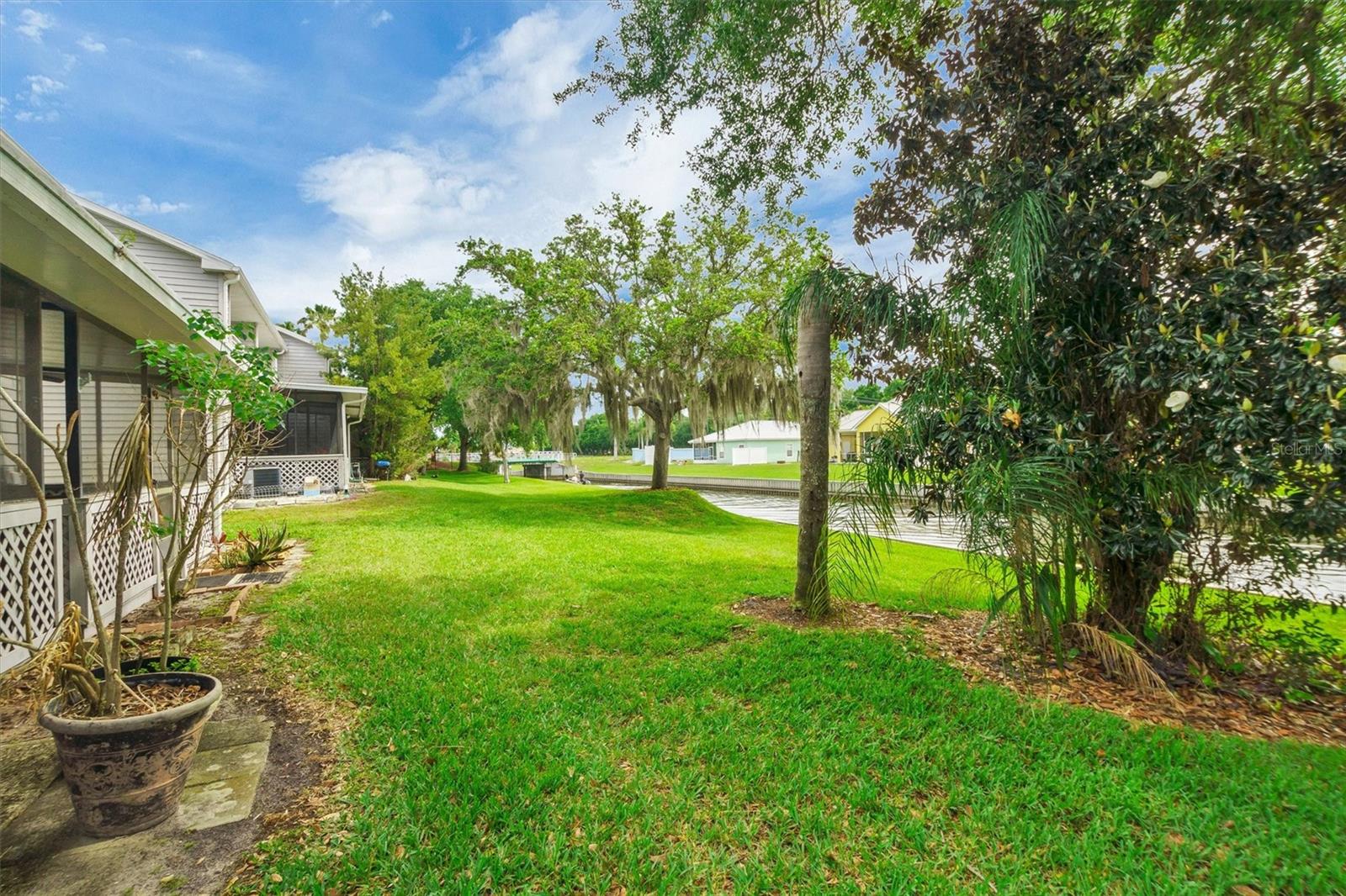 Image 27 of 30 For 323 Orange Blossom Drive 323