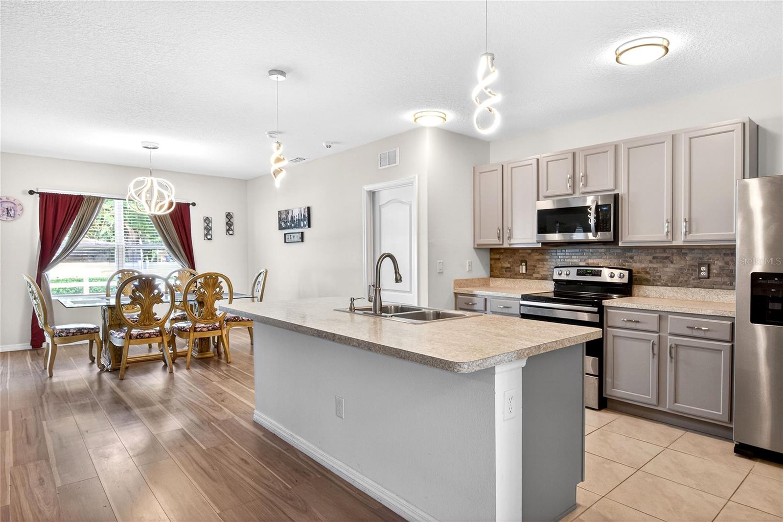 Image 20 of 44 For 208 Caleb Way