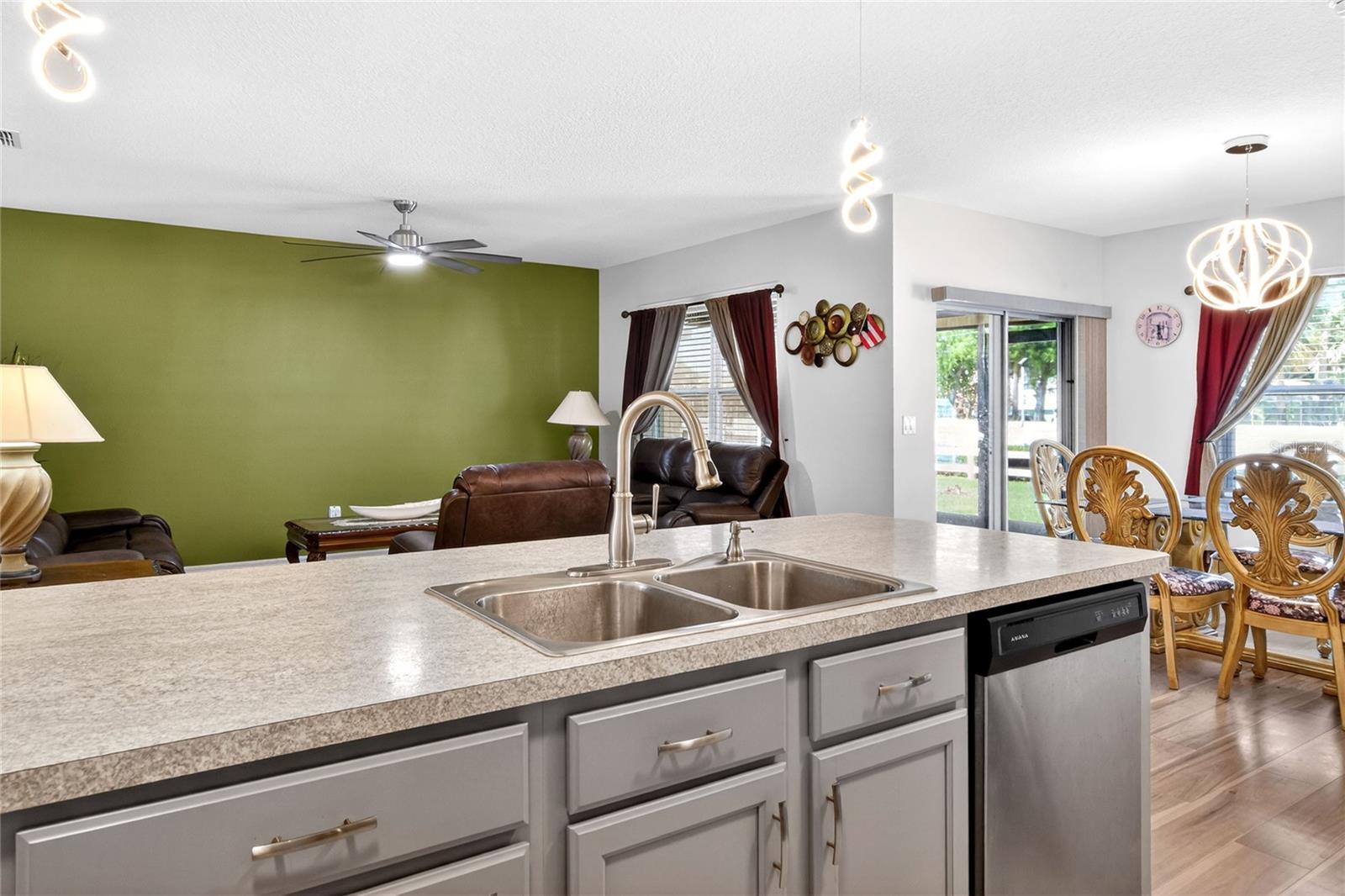 Image 24 of 44 For 208 Caleb Way