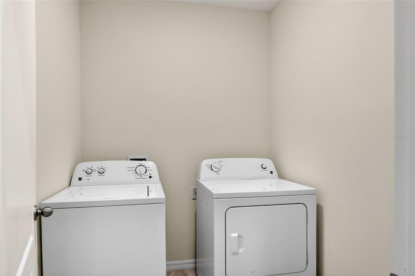 Image 8 of 44 For 208 Caleb Way