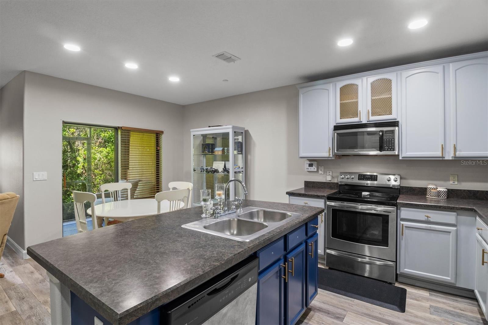 Image 5 of 18 For 5986 Tivoli Gardens Boulevard