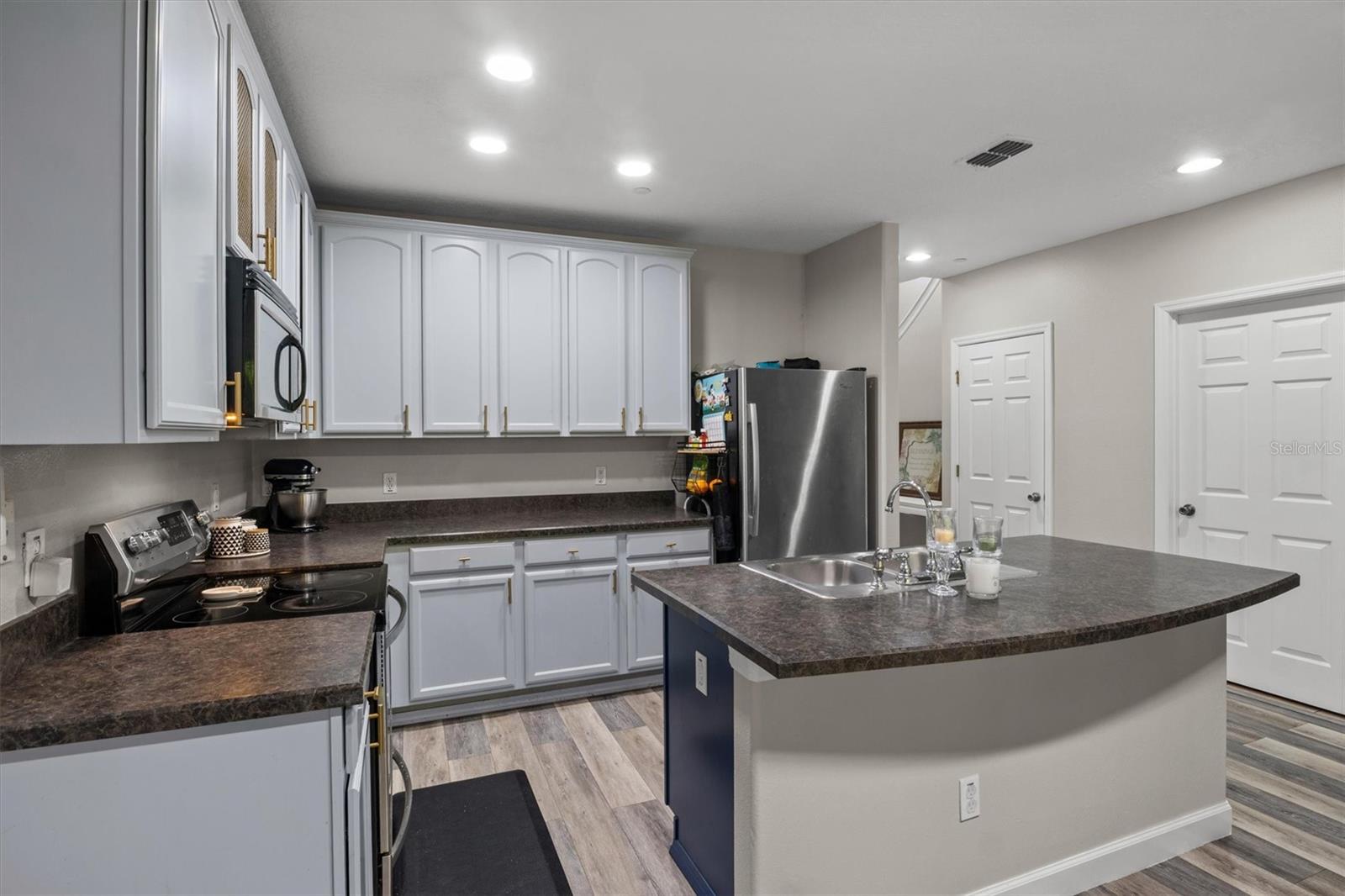 Image 6 of 18 For 5986 Tivoli Gardens Boulevard