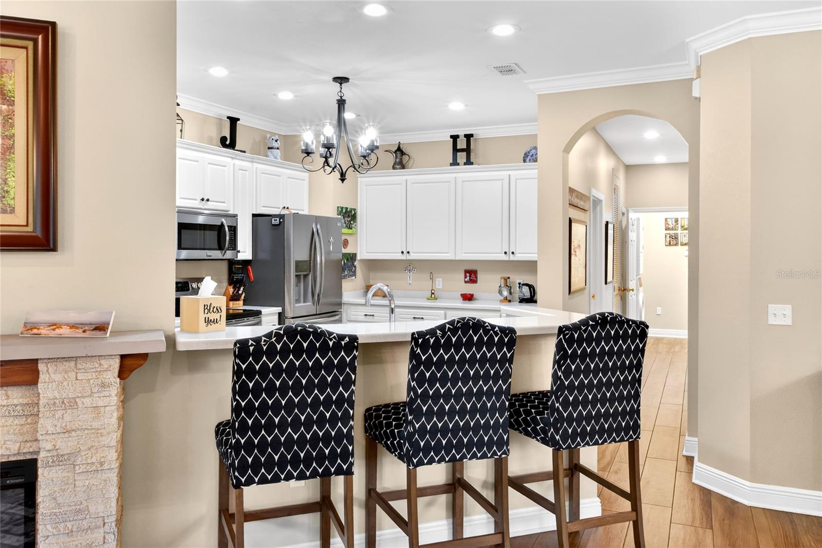 Image 17 of 66 For 606 Grasslands Village Circle