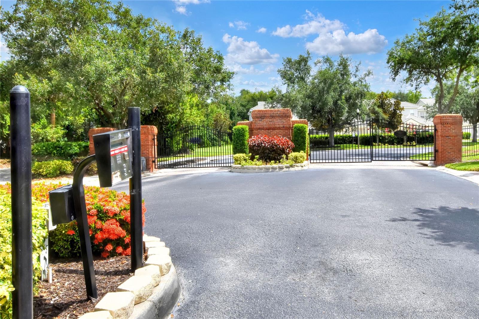 Image 3 of 66 For 606 Grasslands Village Circle