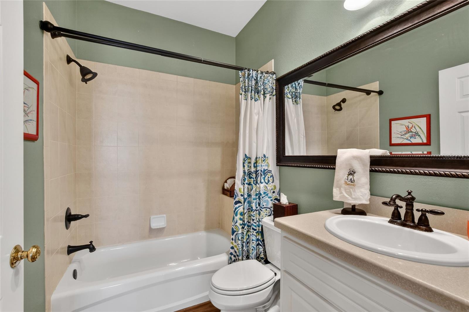Image 38 of 66 For 606 Grasslands Village Circle