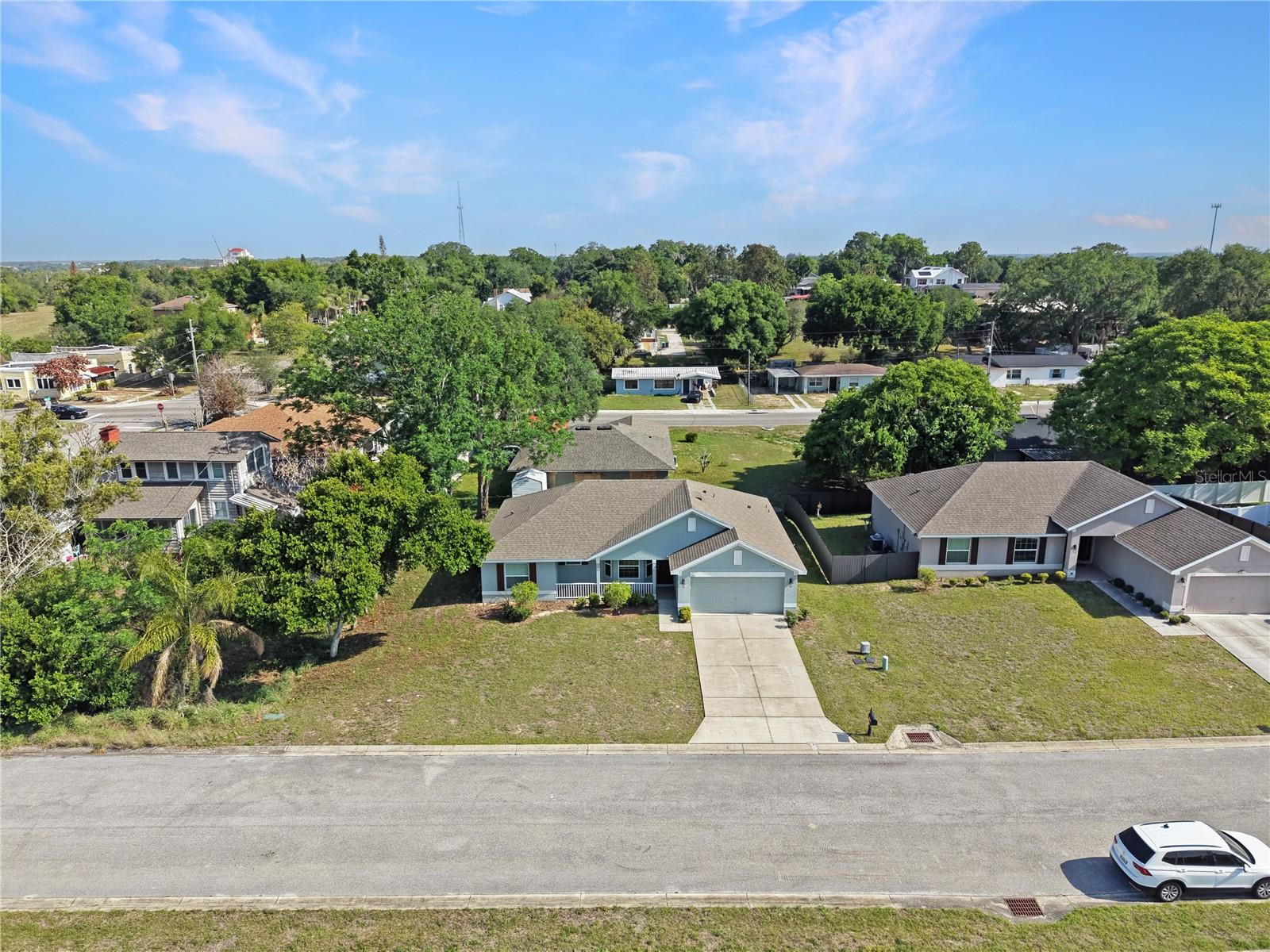 Image 2 of 27 For 1217 Forest Hills Drive