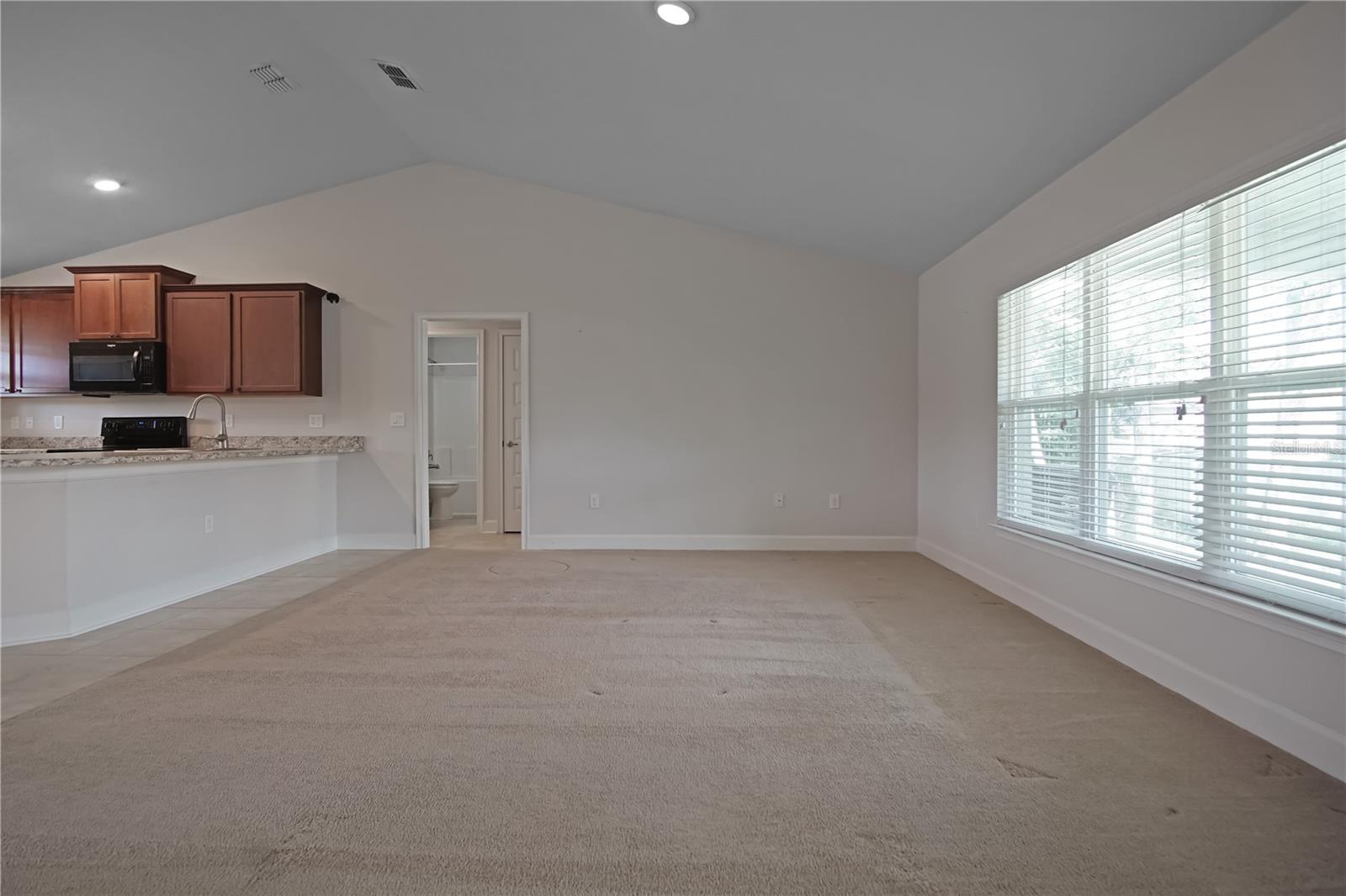 Image 9 of 27 For 1217 Forest Hills Drive