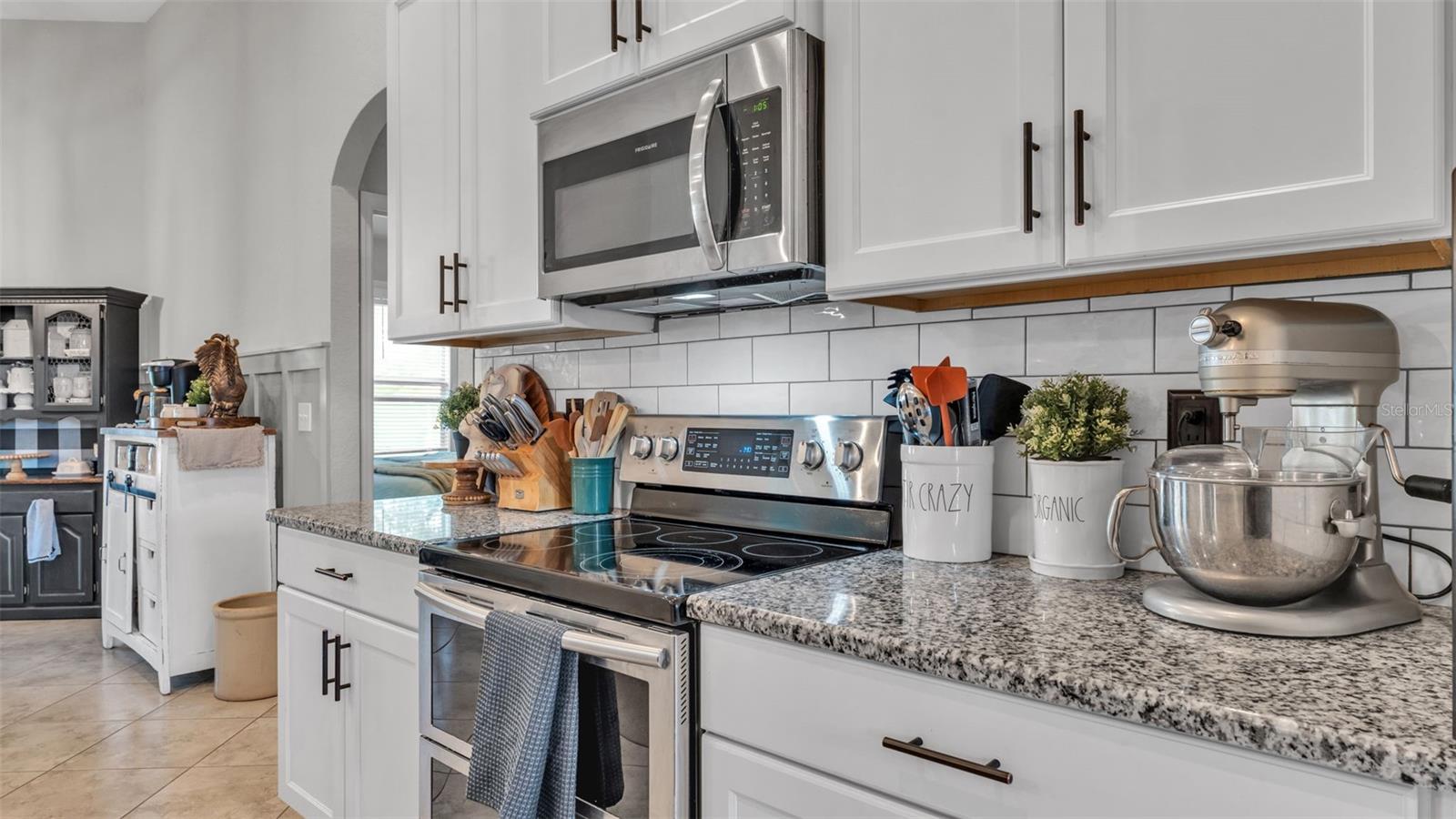 Image 19 of 52 For 254 Kissengen Park Drive