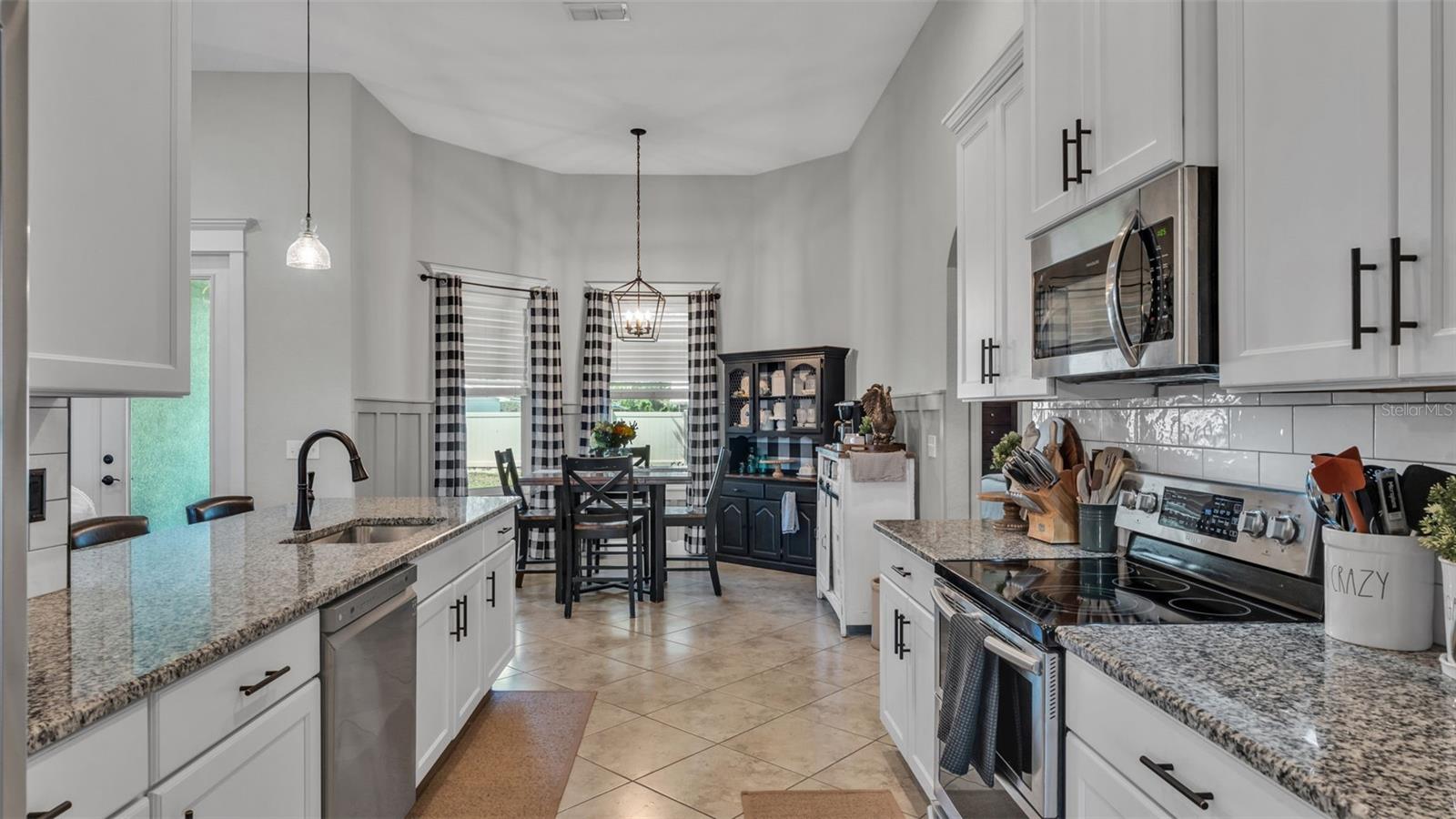 Image 23 of 52 For 254 Kissengen Park Drive