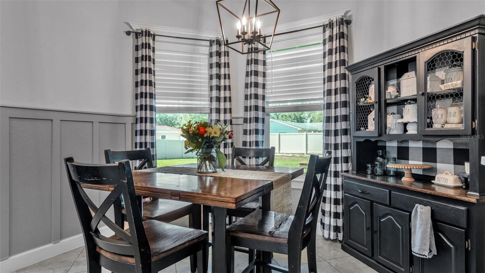 Image 27 of 52 For 254 Kissengen Park Drive