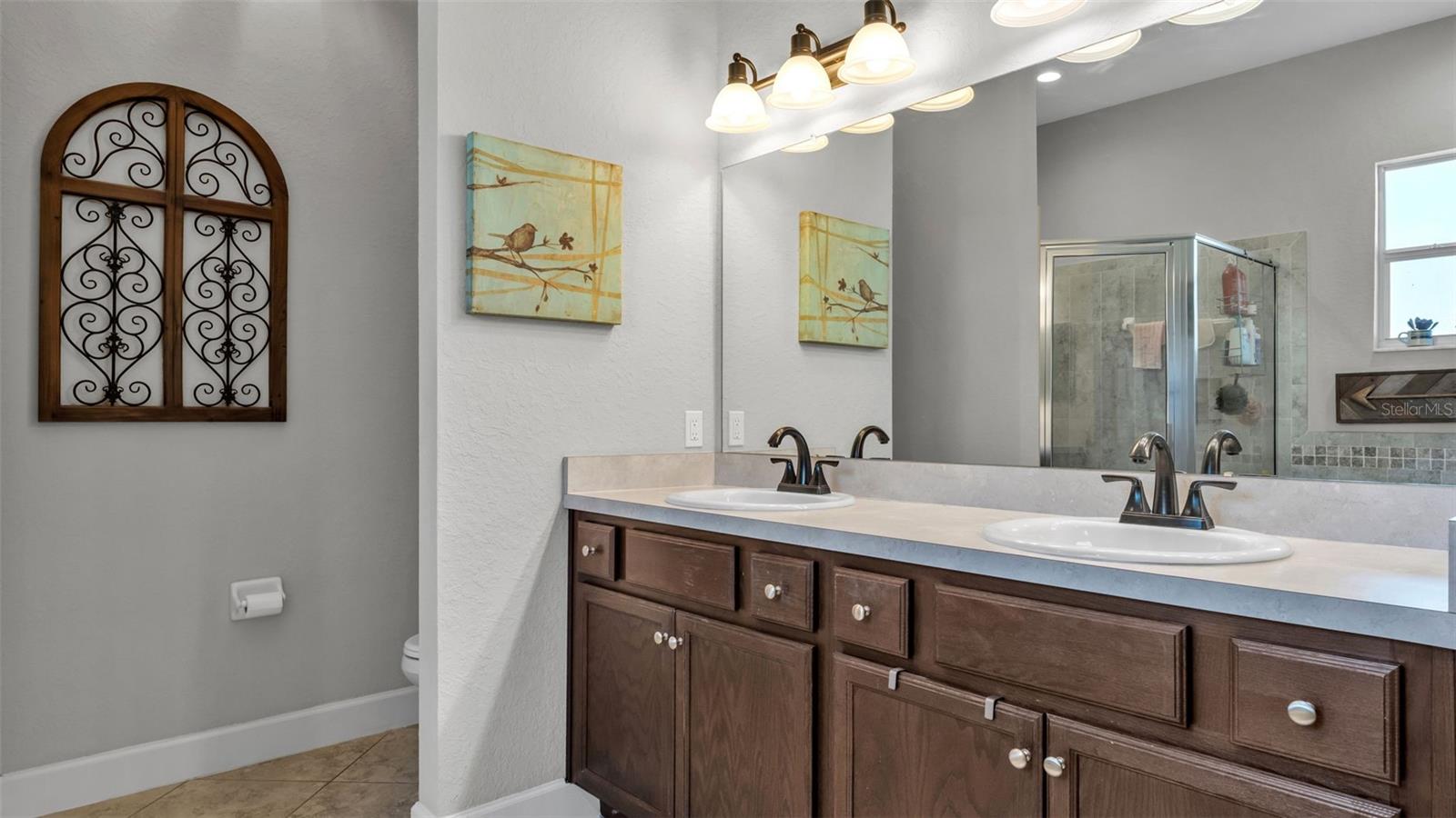 Image 39 of 52 For 254 Kissengen Park Drive