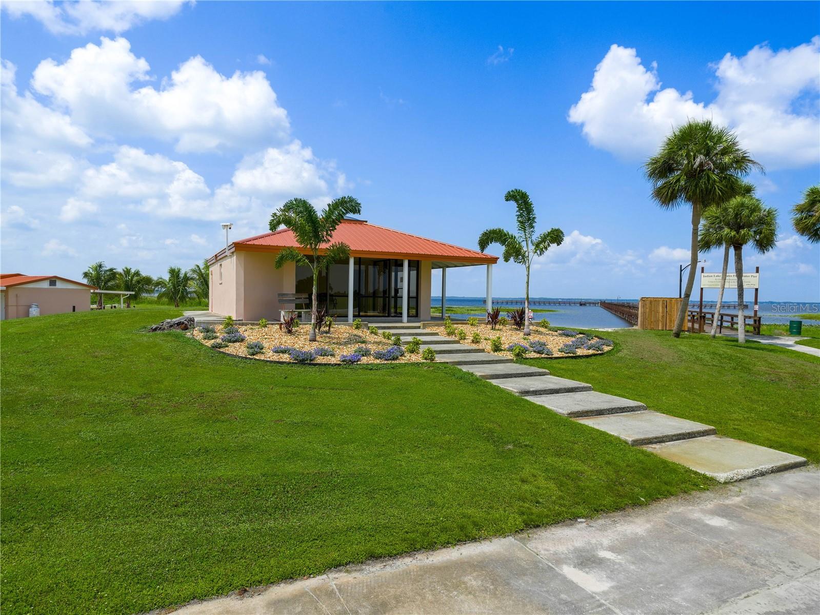 Image 33 of 46 For 816 Bougainville Drive