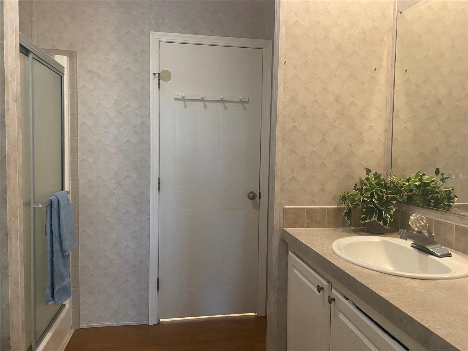 Image 15 of 37 For 19507 Hwy 60 E