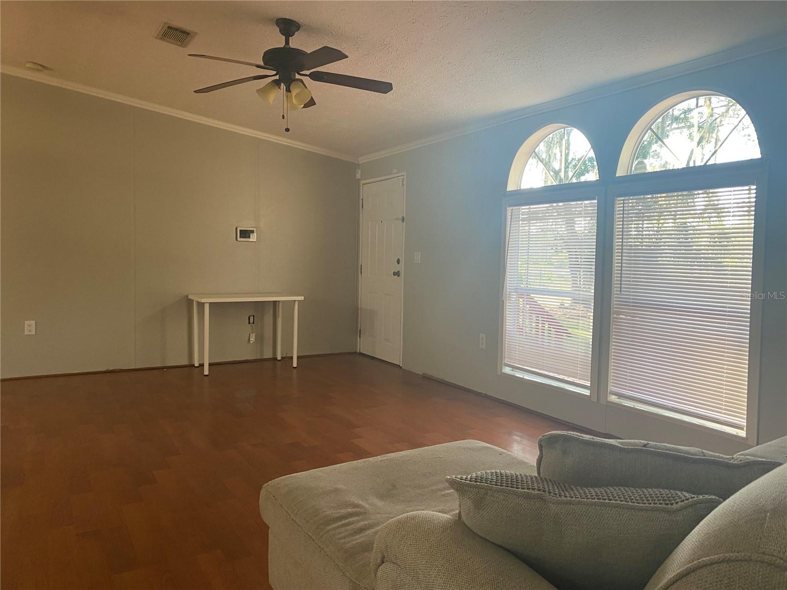 Image 5 of 37 For 19507 Hwy 60 E