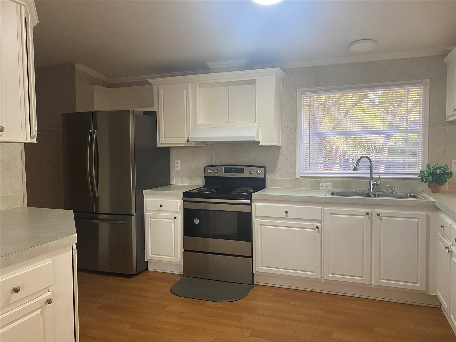 Image 9 of 37 For 19507 Hwy 60 E