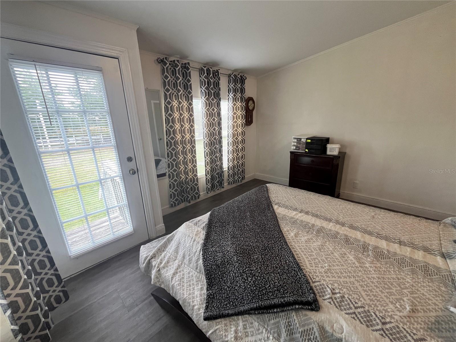 Image 19 of 66 For 10780 State Road 60 E