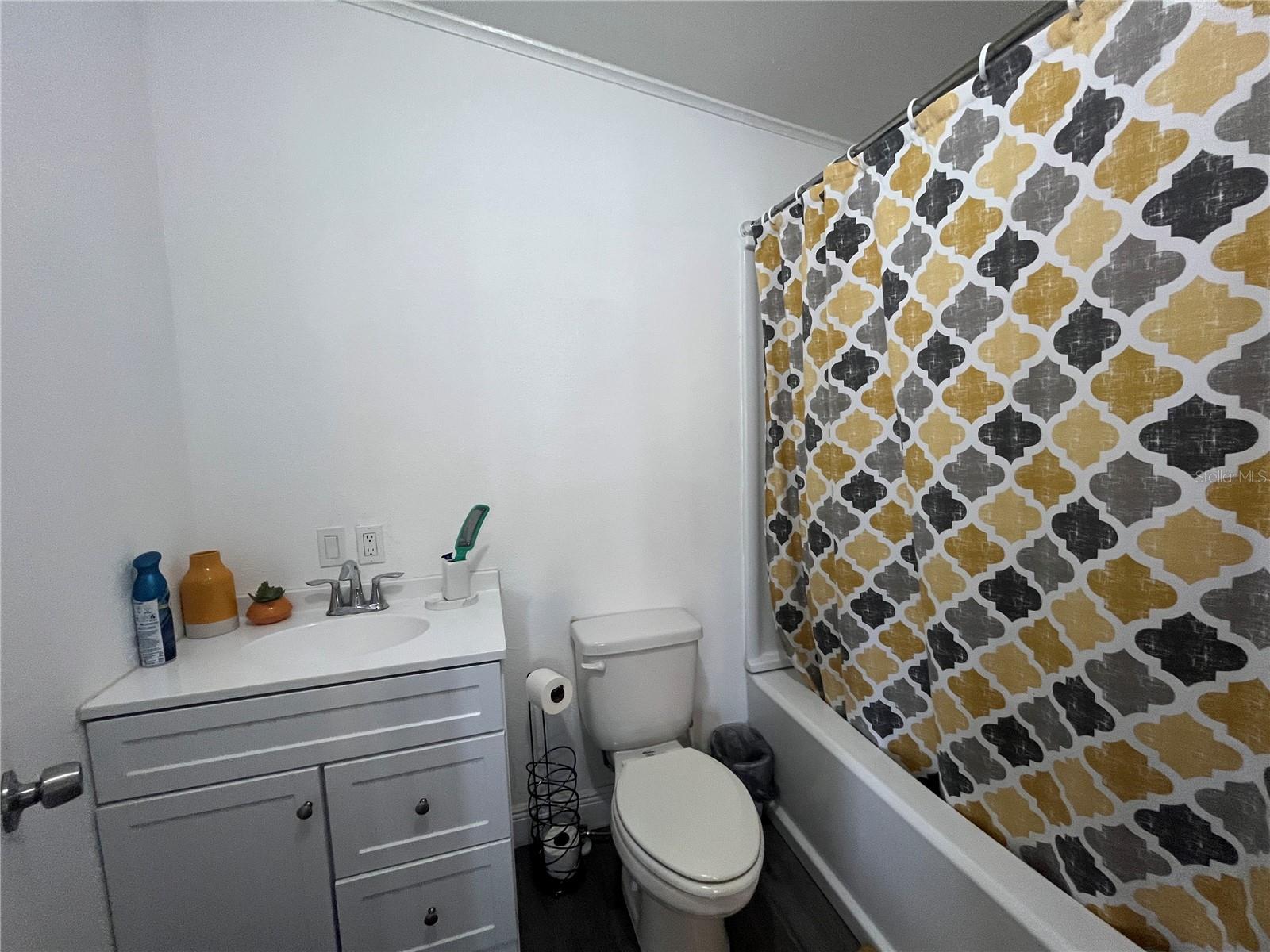 Image 20 of 66 For 10780 State Road 60 E