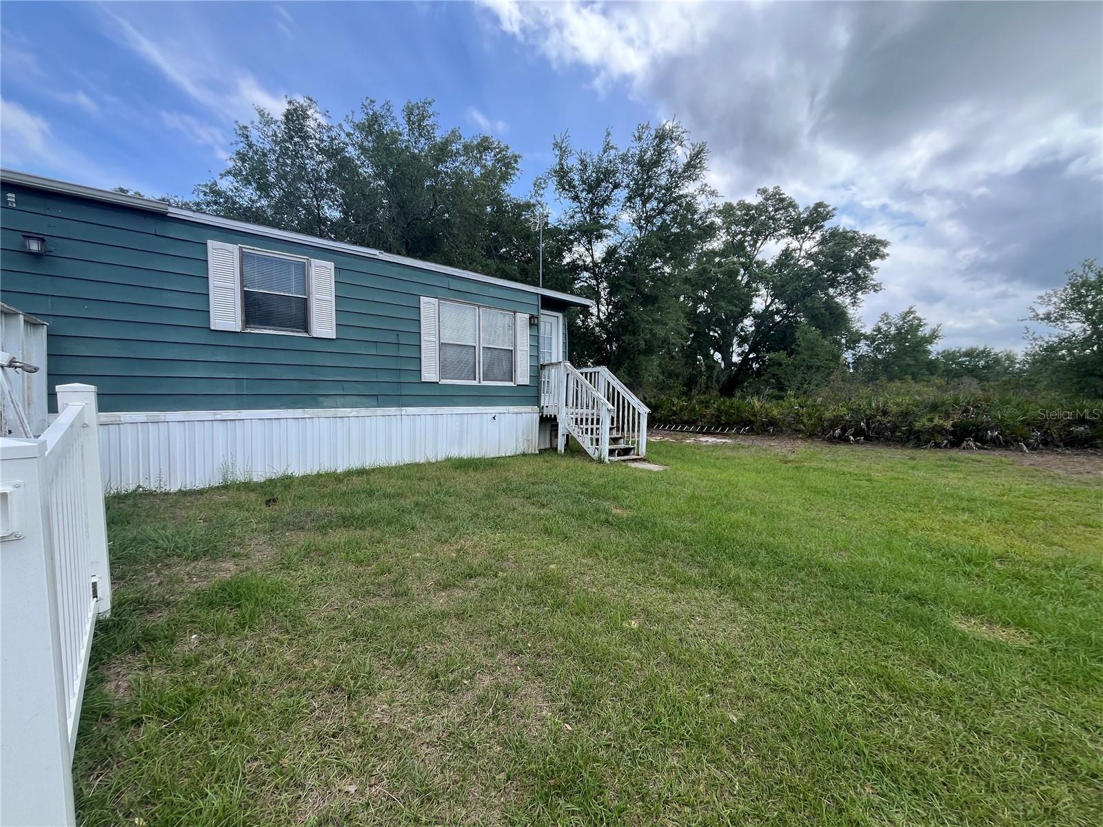 Image 26 of 66 For 10780 State Road 60 E