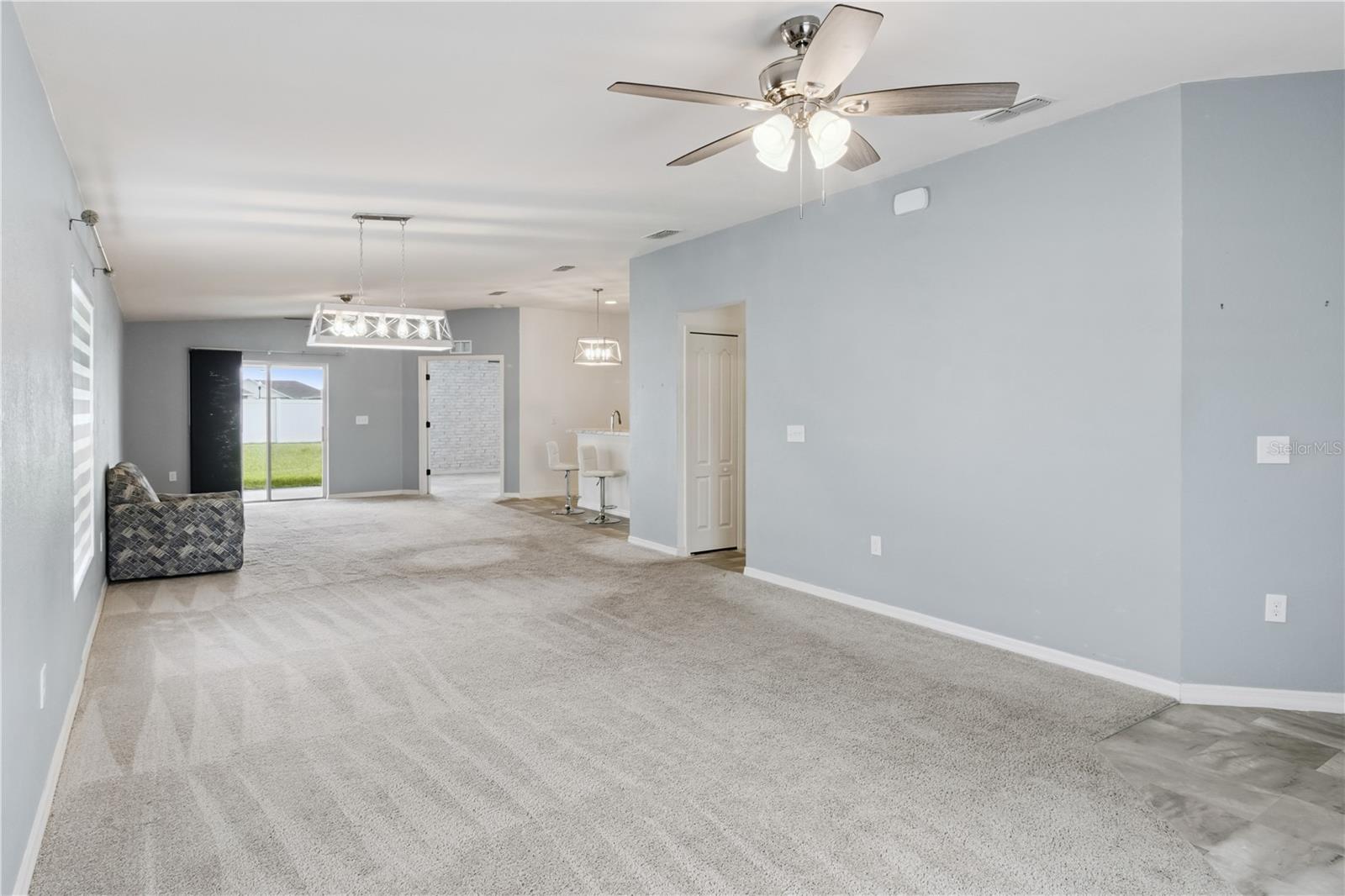 Image 11 of 24 For 305 Arbuthnot Street
