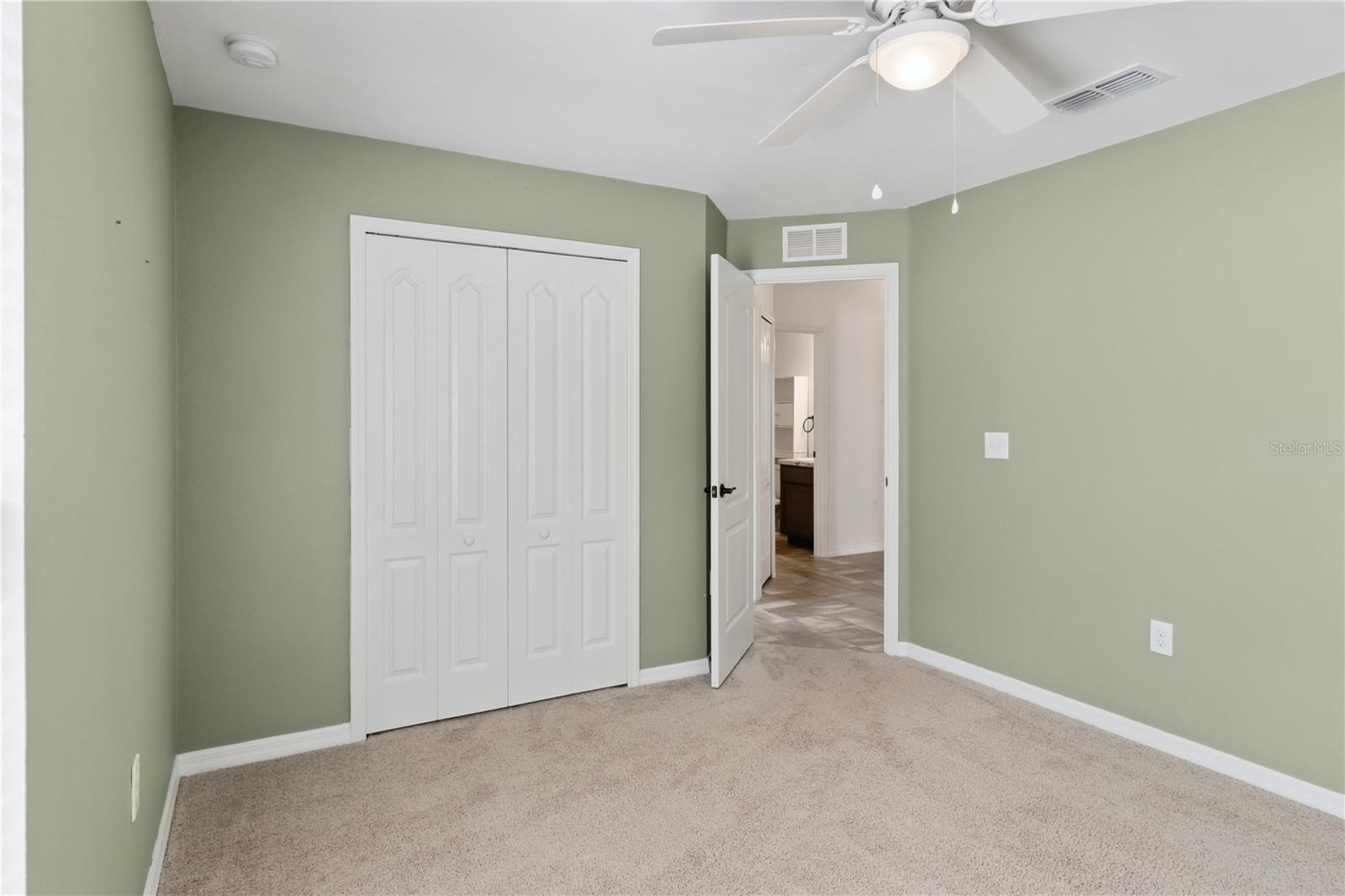 Image 18 of 24 For 305 Arbuthnot Street