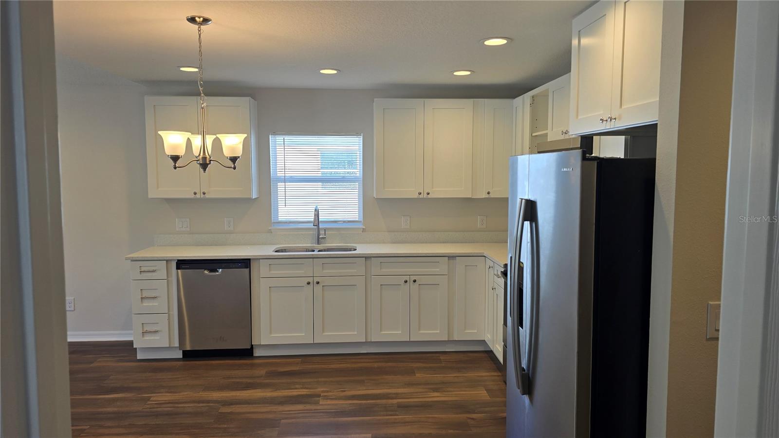 Image 4 of 8 For 853 Avenue R Ne