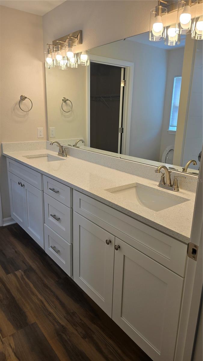 Image 6 of 8 For 853 Avenue R Ne