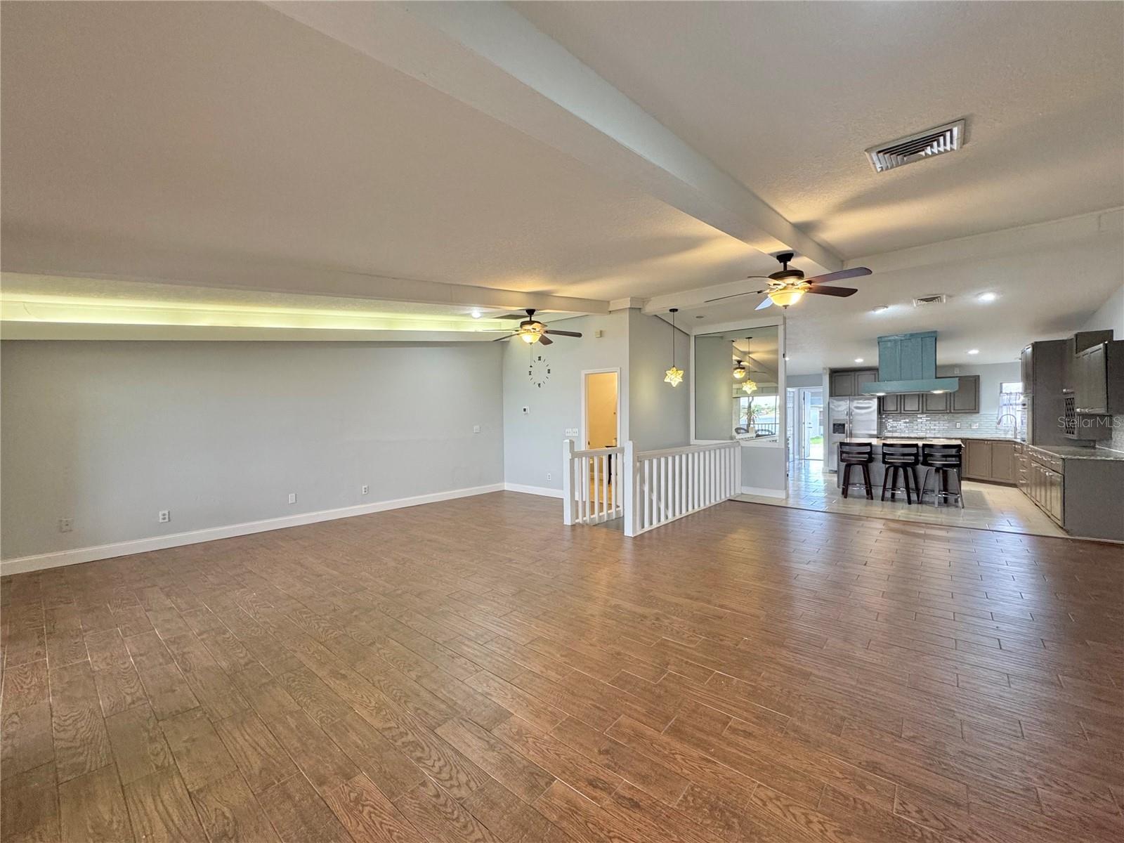 Image 12 of 53 For 2410 Hartridge Point Drive W