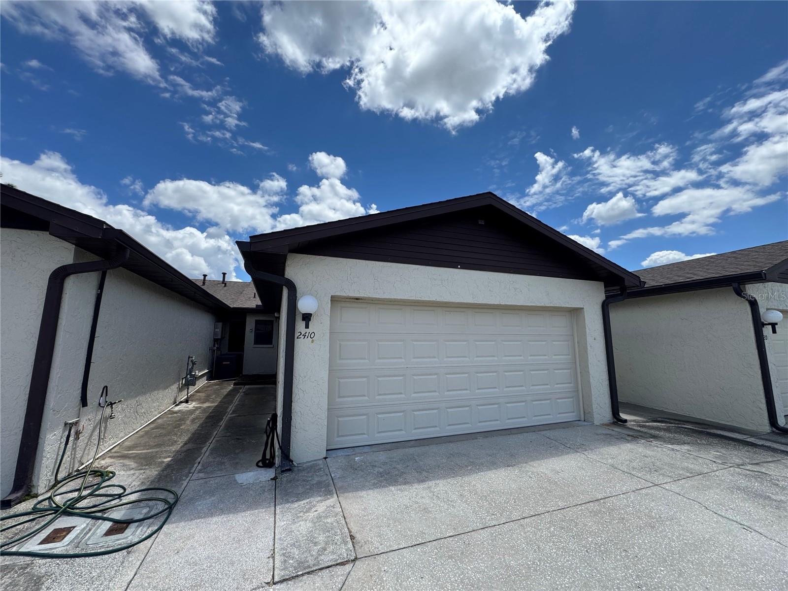 Image 2 of 53 For 2410 Hartridge Point Drive W