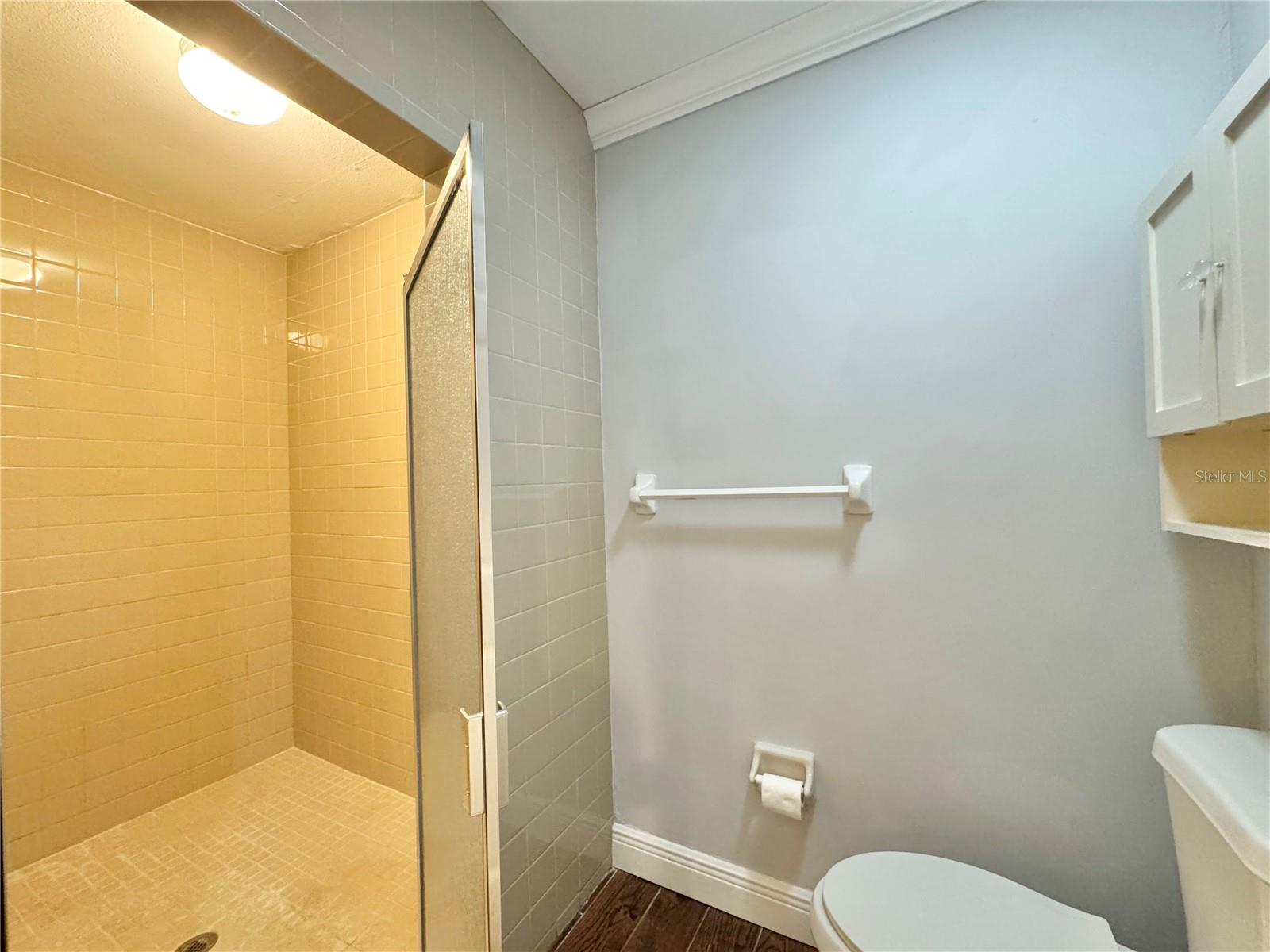 Image 25 of 53 For 2410 Hartridge Point Drive W