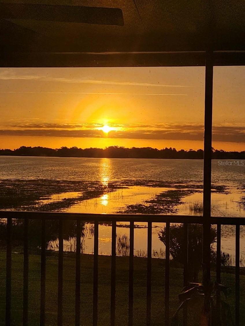 Image 3 of 53 For 2410 Hartridge Point Drive W