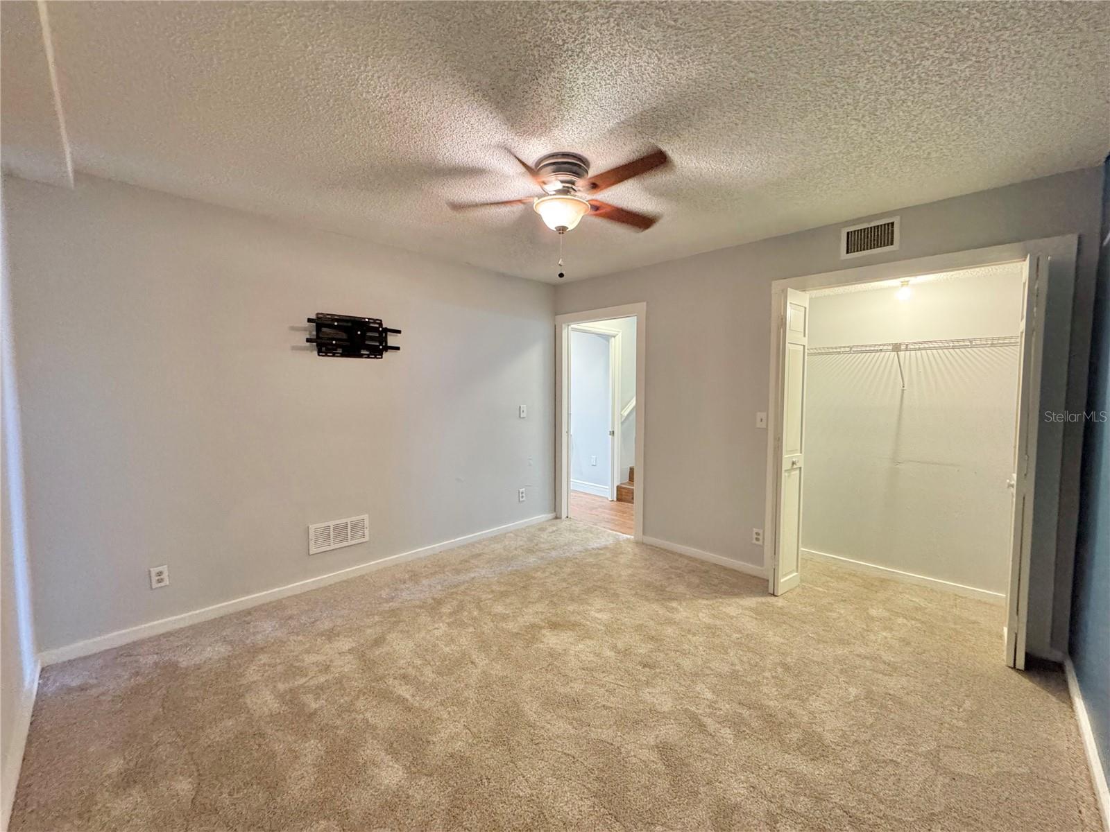 Image 37 of 53 For 2410 Hartridge Point Drive W