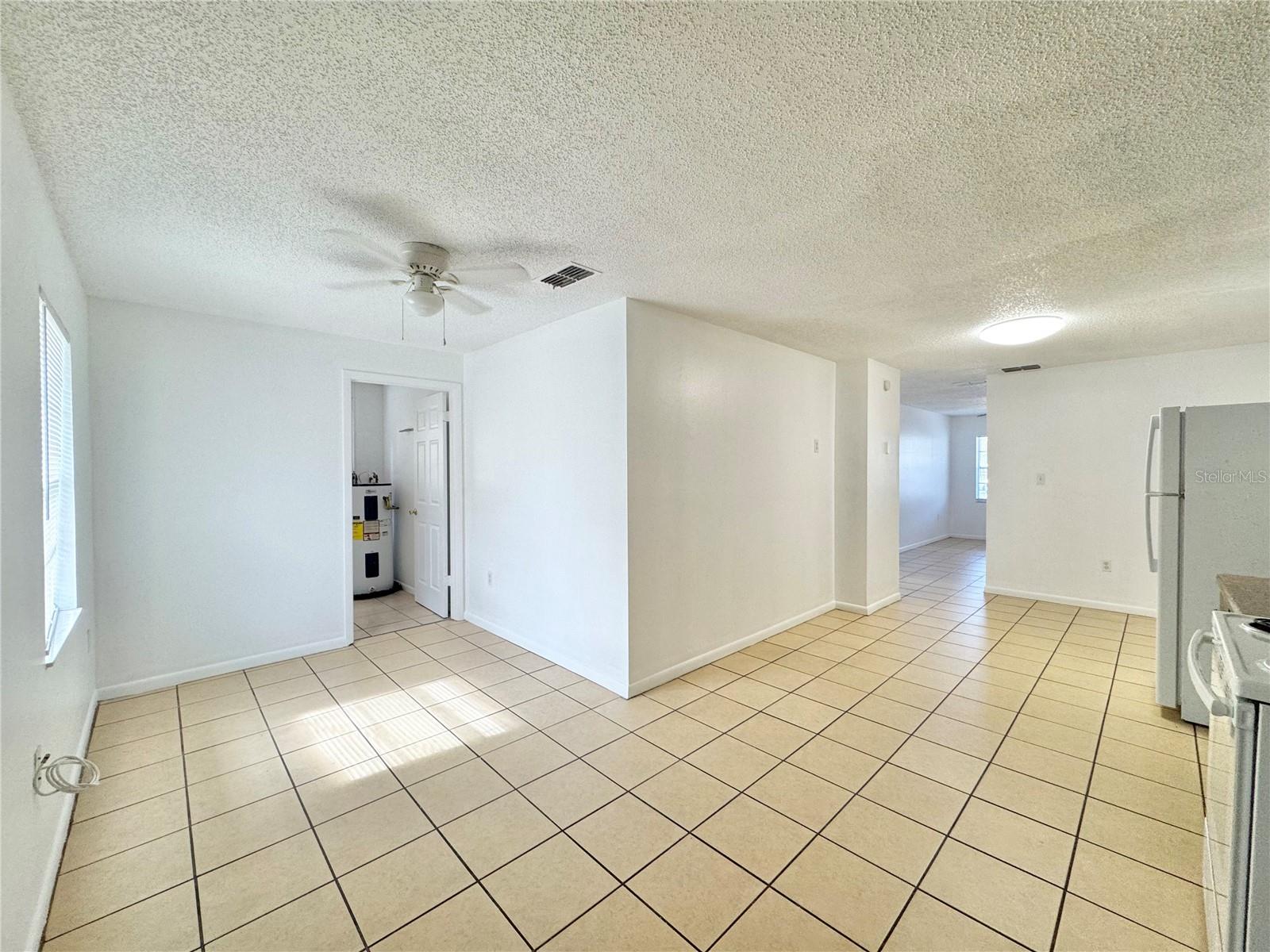 Image 9 of 20 For 2575 Elm Avenue