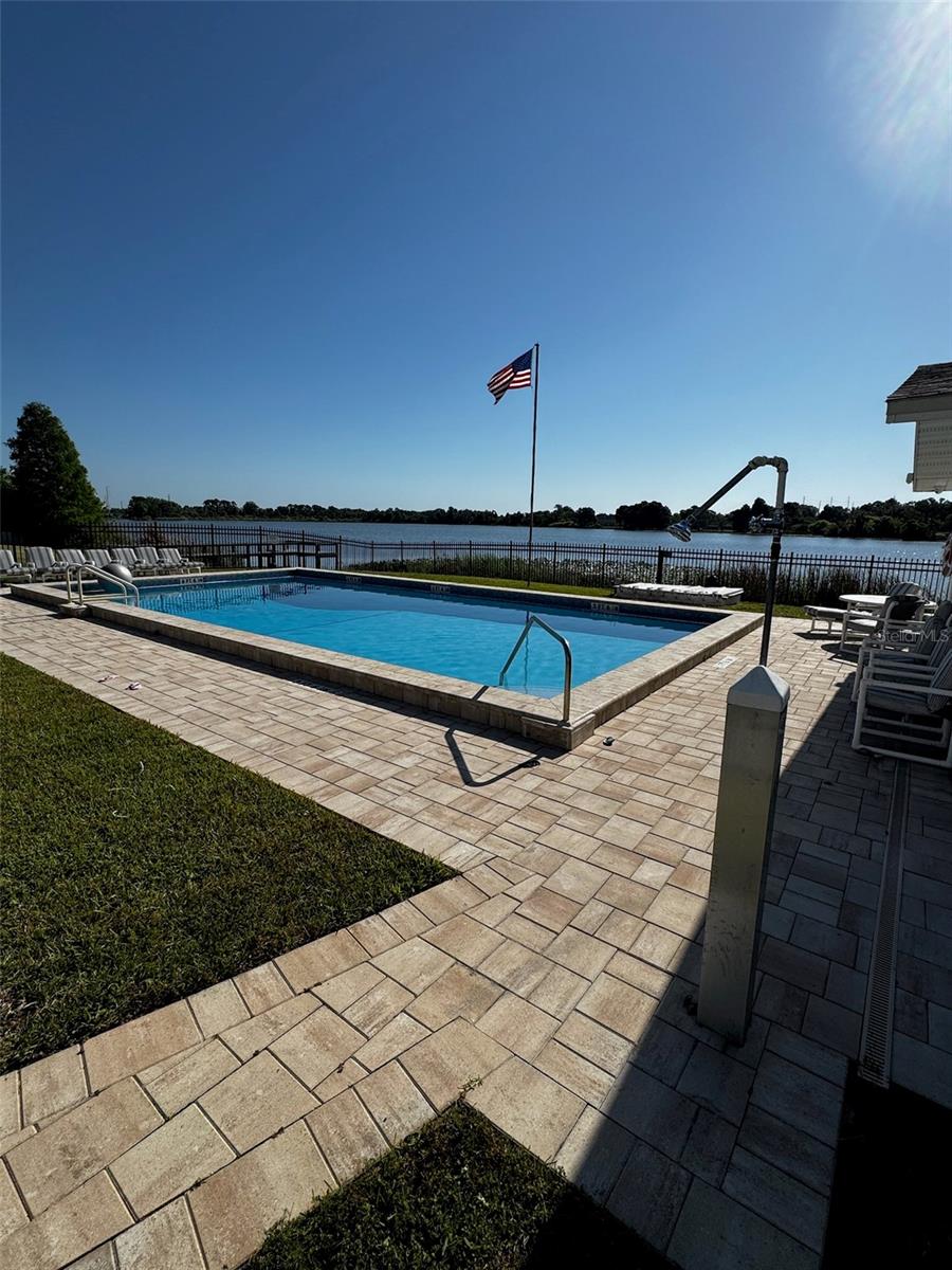 Image 11 of 12 For 1550 11th Street Ne G3