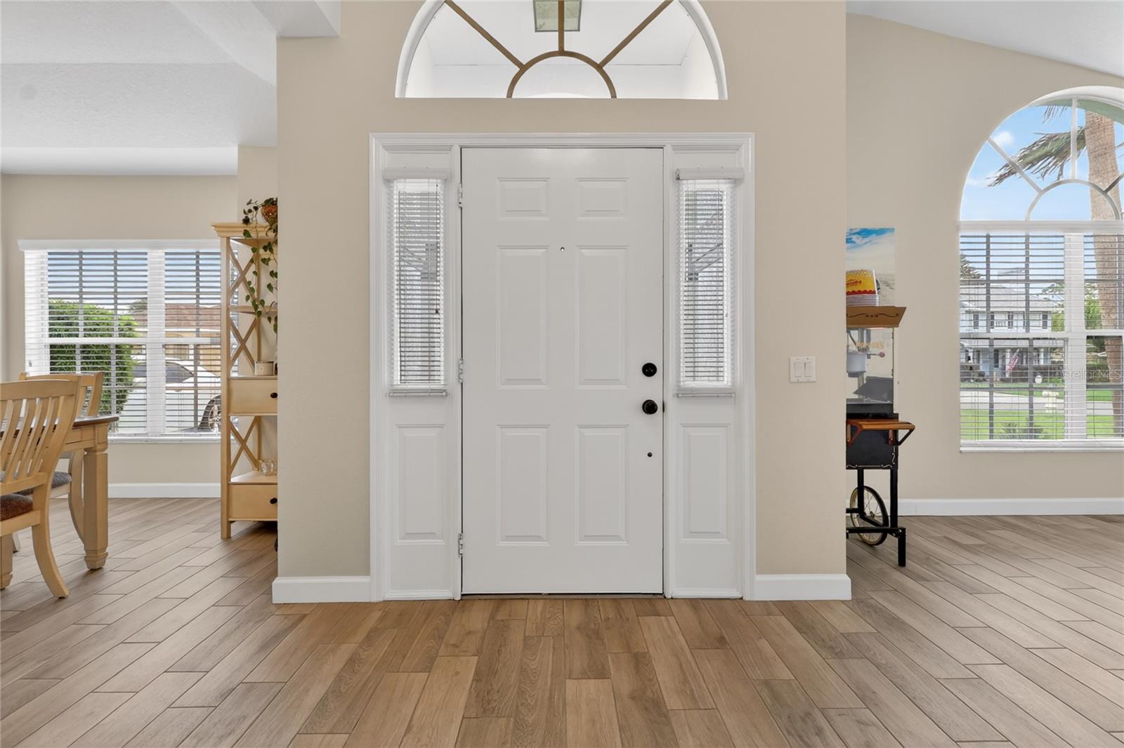 Image 11 of 72 For 737 Santa Maria Drive